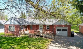 425 Cherry Ave N, Annandale, MN 55302