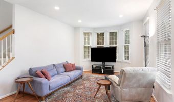 20400 CHARTER OAK Dr, Ashburn, VA 20147