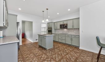 103 Joann Way, Amsterdam, NY 12010
