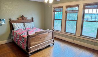 1680 2000, Bartlett, KS 67332