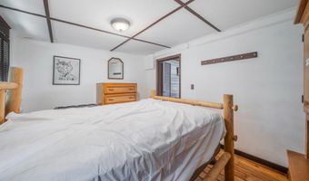 9079 BOELTER LAKE Dr, Almond, WI 54909