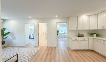 47-376 Ahuimanu Rd D, Kaneohe, HI 96744