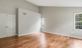 22 Smoke Rise Ln, Bedminster, NJ 07921