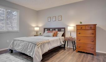 113 MECKESVILLE Rd, Albrightsville, PA 18210