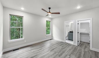 4 Ely Ln, Bella Vista, AR 72714