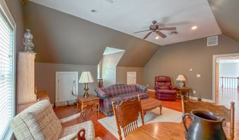 501 River Oaks Dr, Bainbridge, GA 39817