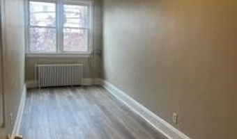 131 W 25TH St, Bayonne, NJ 07002
