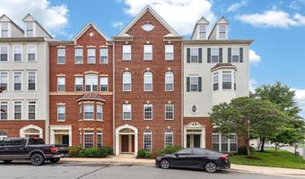 25335 CURIOSITY Sq, Aldie, VA 20105