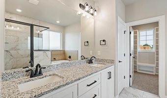 1923 Valley Ranch Rd, Blanchard, OK 73010