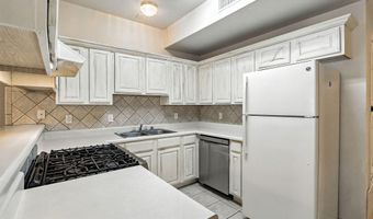 206 Vic Clark Ct A, El Paso, TX 79912