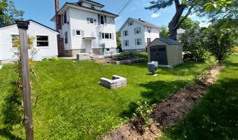 30 Park St, Bath, ME 04530