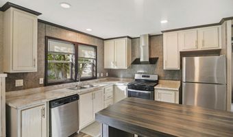 13601 387th Ave, Aberdeen, SD 57401