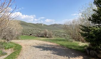 2398 Smokey Canyon Rd, Auburn, WY 83111