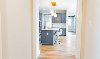 41914 SPRING AIR Dr, Brambleton, VA 20148