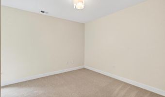322 N GEORGE MASON Dr, Arlington, VA 22203