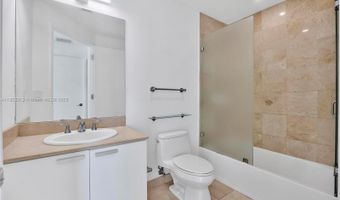 3131 NE 188th St 1-1212, Aventura, FL 33180
