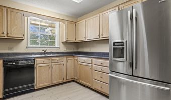 2552 Conifer Ct, Biloxi, MS 39531