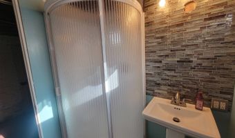 1222 16th, Auburn, NE 68305