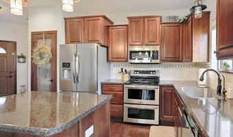 1711 Stewart Dr, Aberdeen, SD 57401
