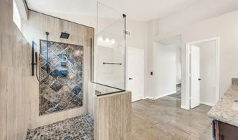 724 N ASH Dr, Chandler, AZ 85224