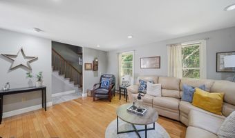 21 Stoney Brook Rd, Bow, NH 03304