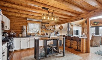 8484 N Rollin Hwy, Addison, MI 49220