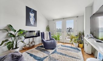3925 DEXTER St, Philadelphia, PA 19128