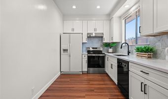 999 E Vly 92, Alhambra, CA 91801