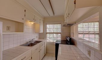 405 N Harrison, Alpine, TX 79830