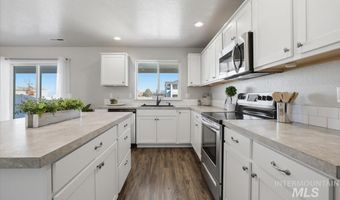 5021 Allentown St, Caldwell, ID 83605