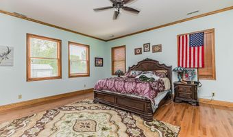 501 W Fox Lake Rd, Angola, IN 46730