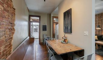 207 W Main St, Ash Grove, MO 65604