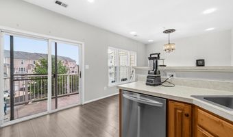42267 TERRAZZO Ter, Aldie, VA 20105
