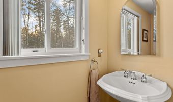 104 Tower Hill Rd, Candia, NH 03034