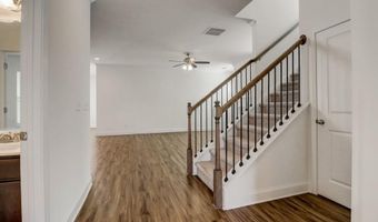 5214 Blake Br, Flowery Branch, GA 30542