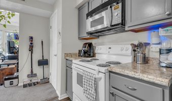 826 SOUTHERN HILLS Dr J-10F, Arnold, MD 21012