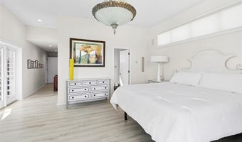 49 Gilberts Path, Amagansett, NY 11930