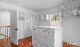 109 Zander Way, Asheville, NC 28805