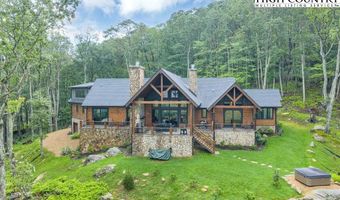 281 Lodge Woods Trl, Banner Elk, NC 28604
