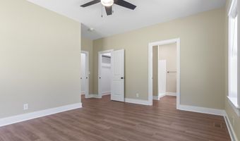 109 Running Creek Dr, Abbeville, SC 29620