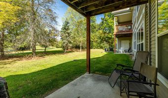 1468 Fox Pointe Cir, Ann Arbor, MI 48108
