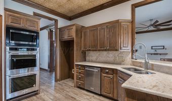9100 W SUNDOWN Ln, Amarillo, TX 79119