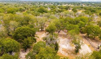 703 Falling Leaves Dr, Adkins, TX 78101