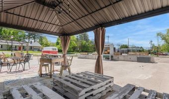 211 Main St, Hopkinton, RI 02804