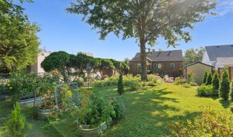 3618 SW 9th St, Des Moines, IA 50315