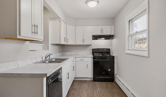 213 DAWSON St, Philadelphia, PA 19128