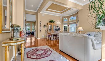 35 Lakeland Dr, Barnegat, NJ 08005
