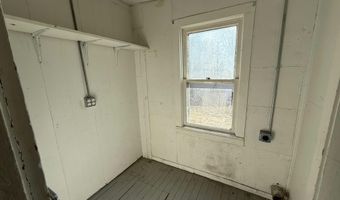 117 S Elm St, Adams, WI 53910