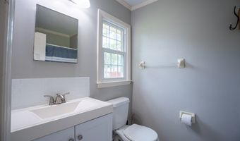 1610 Woodfield Ct, Albany, GA 31721