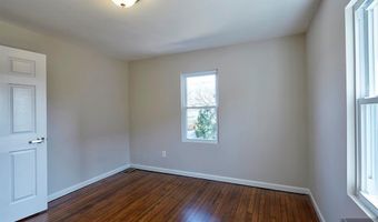 6 Levitt Ave, Bergenfield, NJ 07621